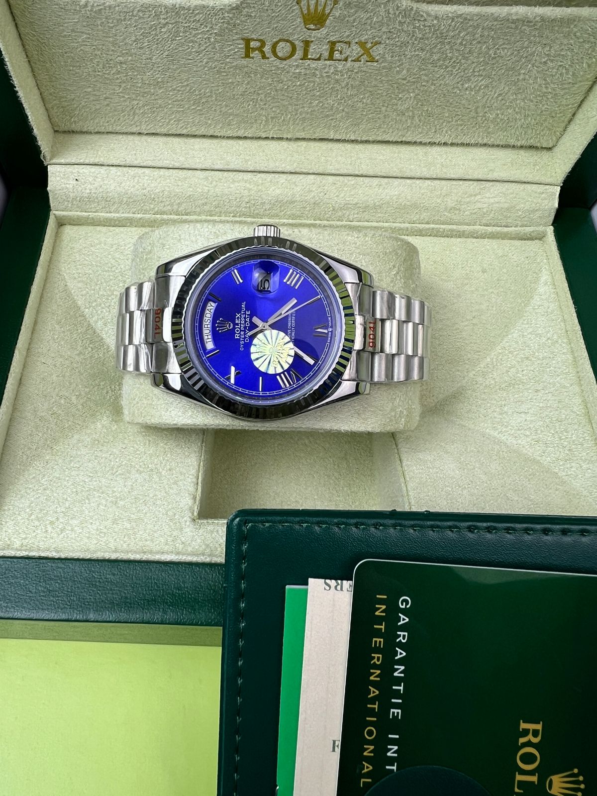 Rolex Day-Date 40 - Cadran Bleu Azur