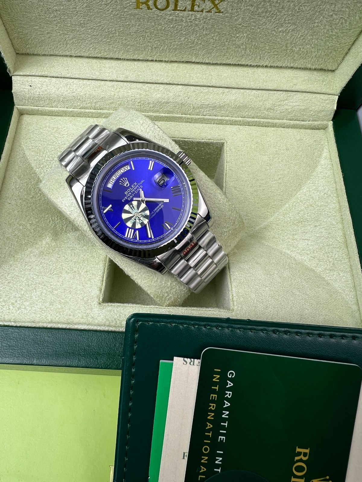 Rolex Day-Date 40 - Cadran Bleu Azur