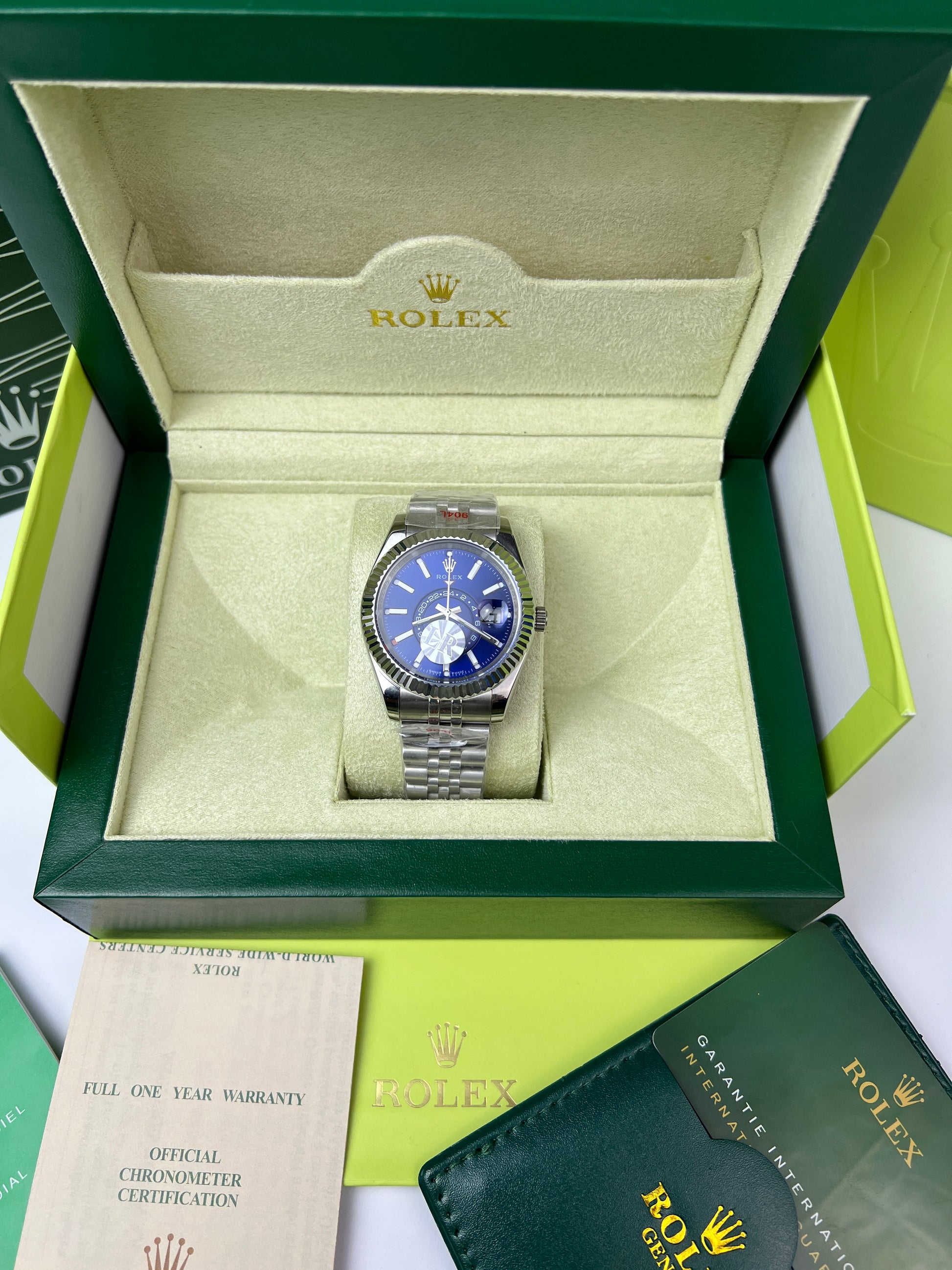 Montre Rolex Sky-Dweller bleu livraison Casablanca