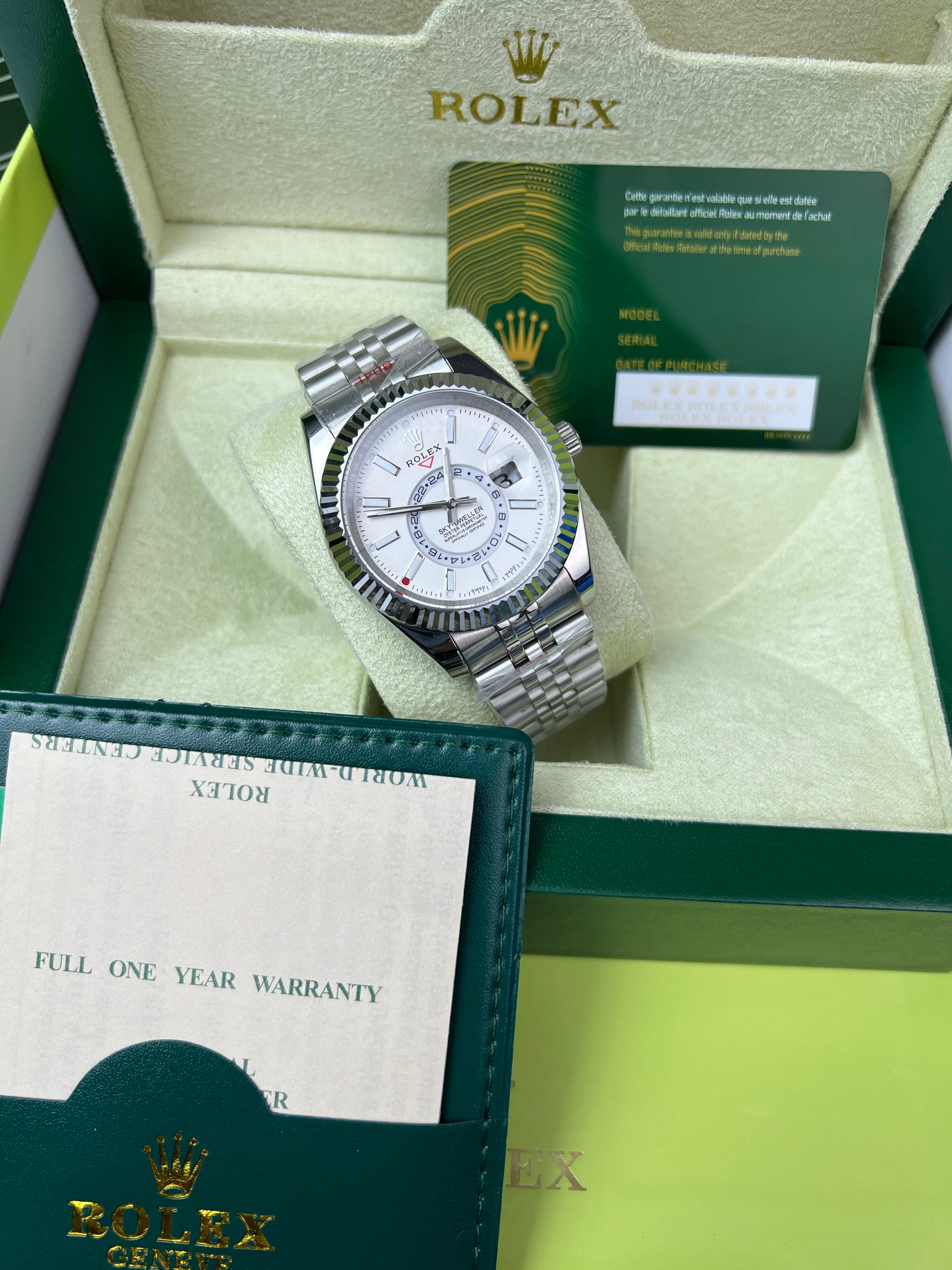 Rolex Sky-Dweller cadran blanc paiement à la livraison
