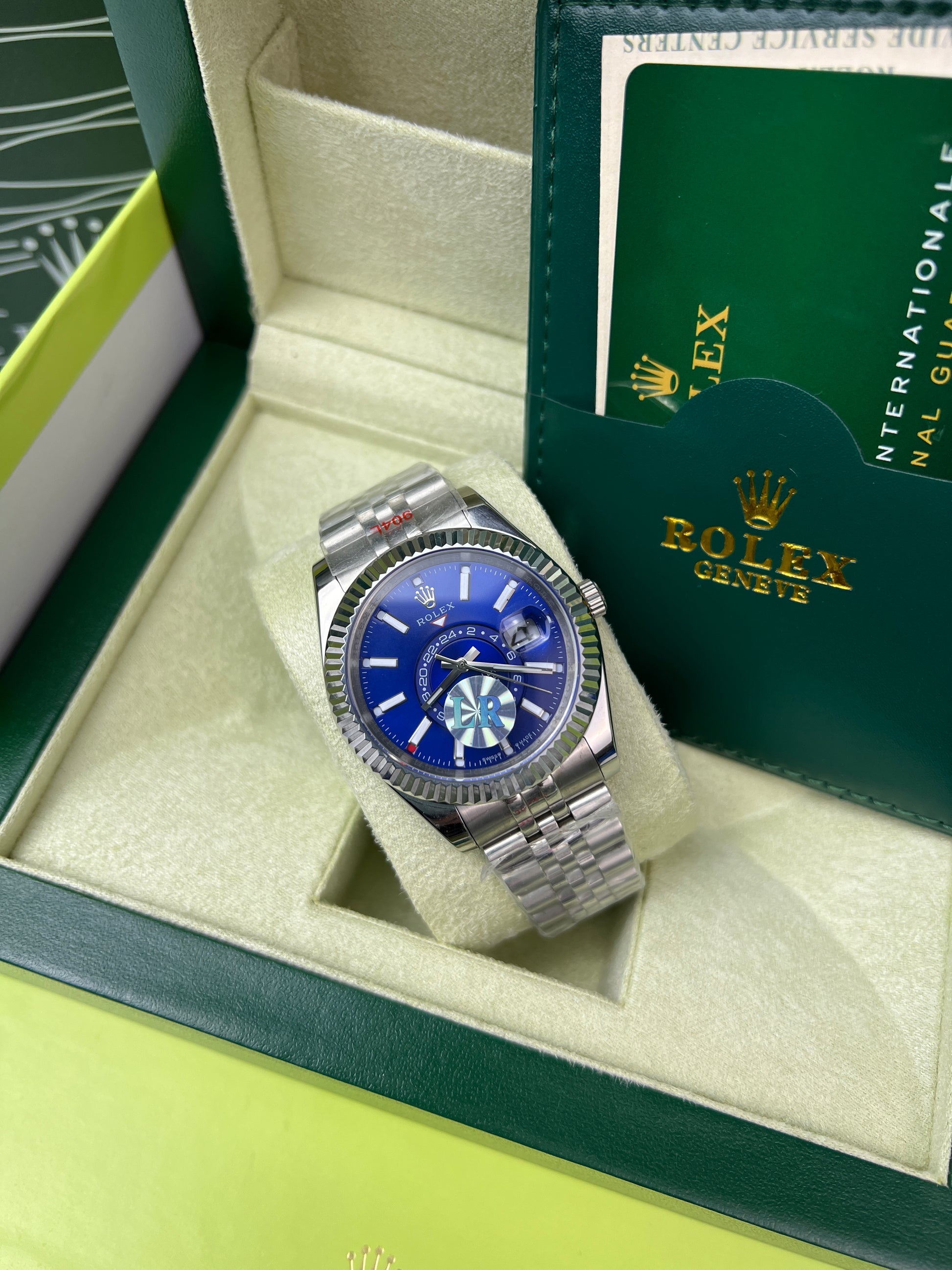 Rolex Sky-Dweller cadran bleu paiement à la livraison