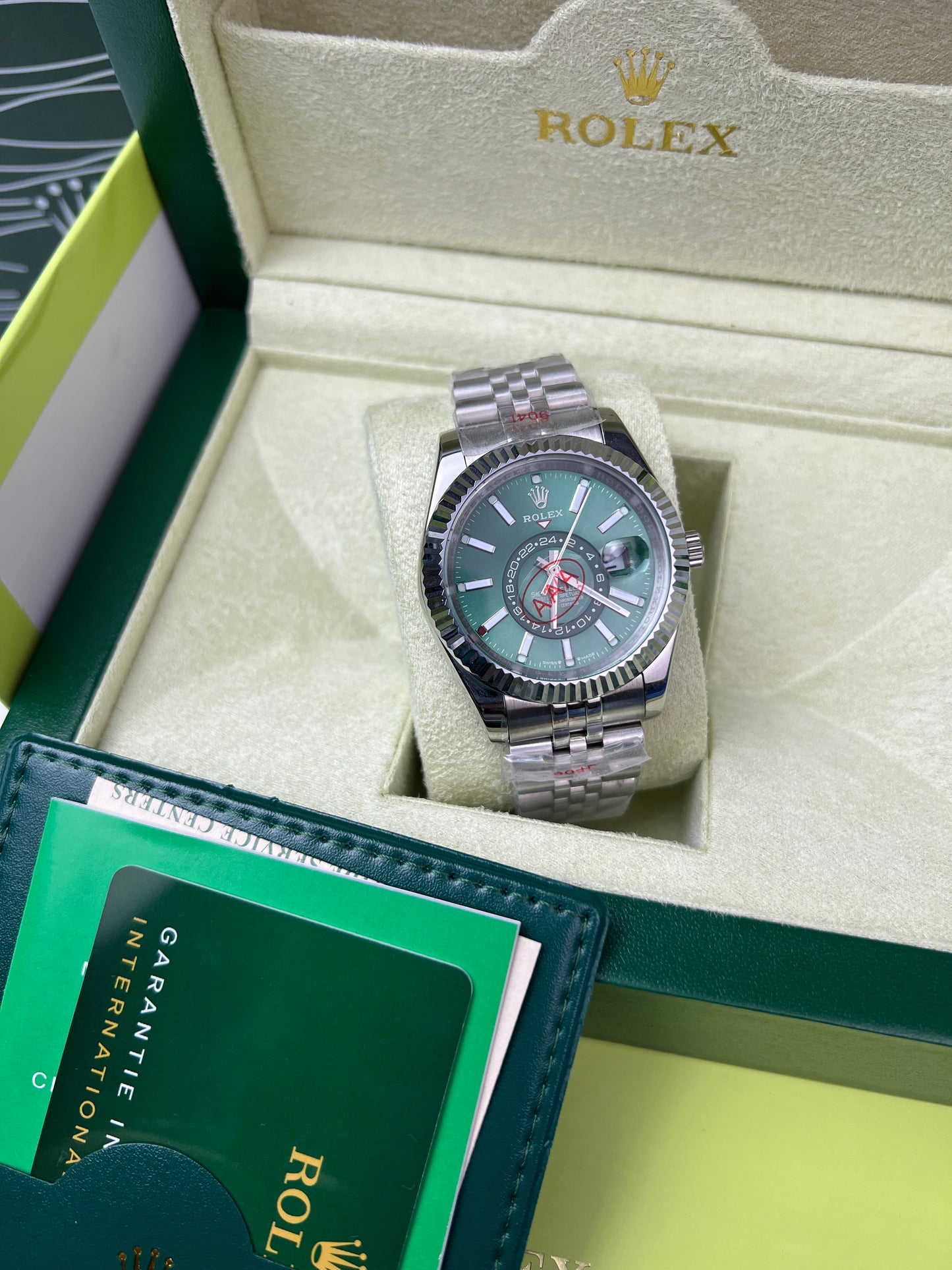 Rolex Sky-Dweller cadran vert paiement à la livraison