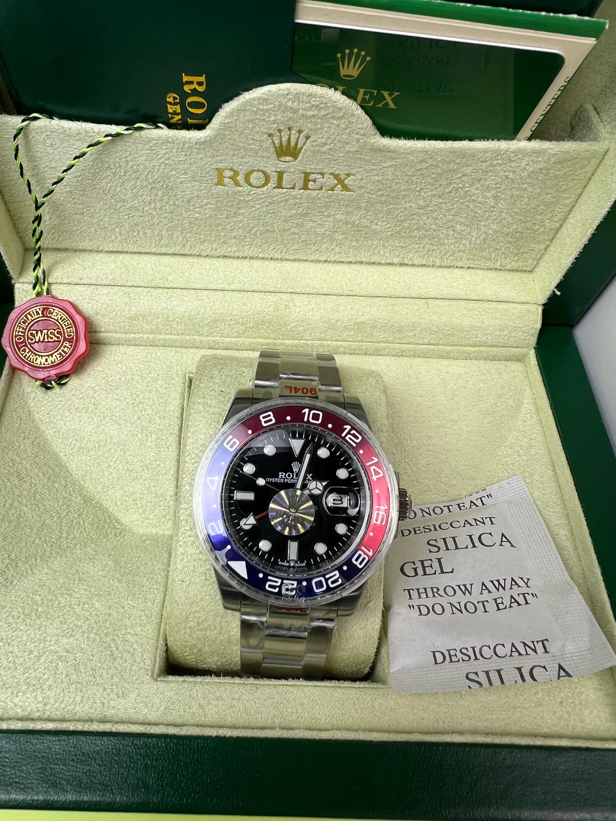 Rolex GMT-Master II | Cadran Noir  | lunette bicolore rouge et bleue