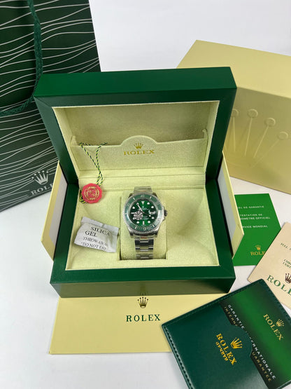 Rolex Submariner Date "Hulk" – lunette vert émeraude