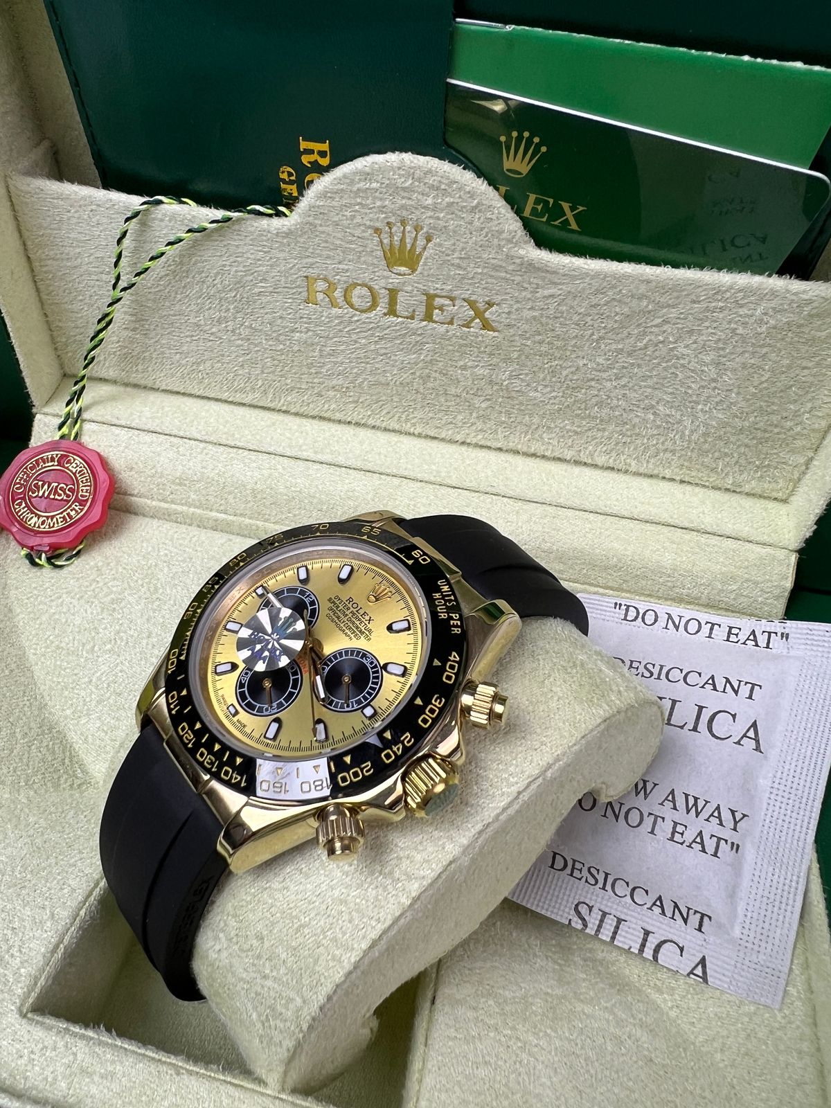 Rolex Cosmograph Daytona Oysterflex - Or Jaune – La Légende de la Vitesse
